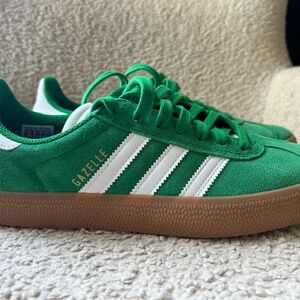 Adidas Gazelle Sneakers ADV *9.5W/8.5M*